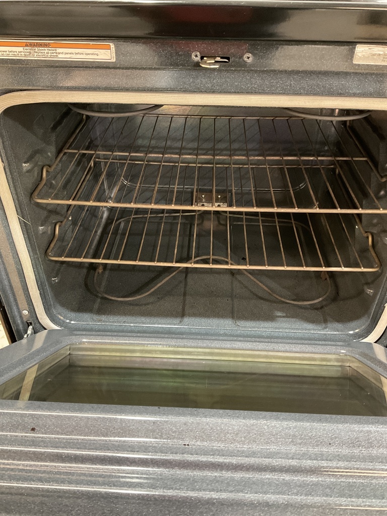 Amana Used Electric Stove 220volts (40/50 AMP) 30inches {4 prong} (Stainless steel) 