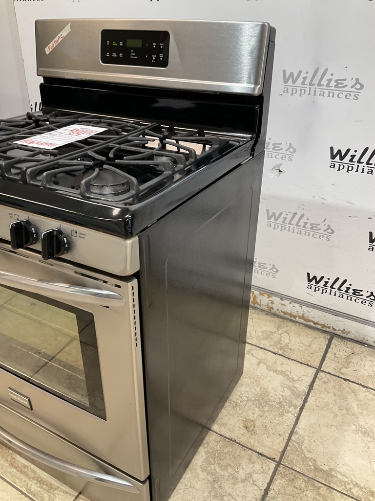 Frigidaire Used Gas Propane Stove 30inches (Stainless Steel) 