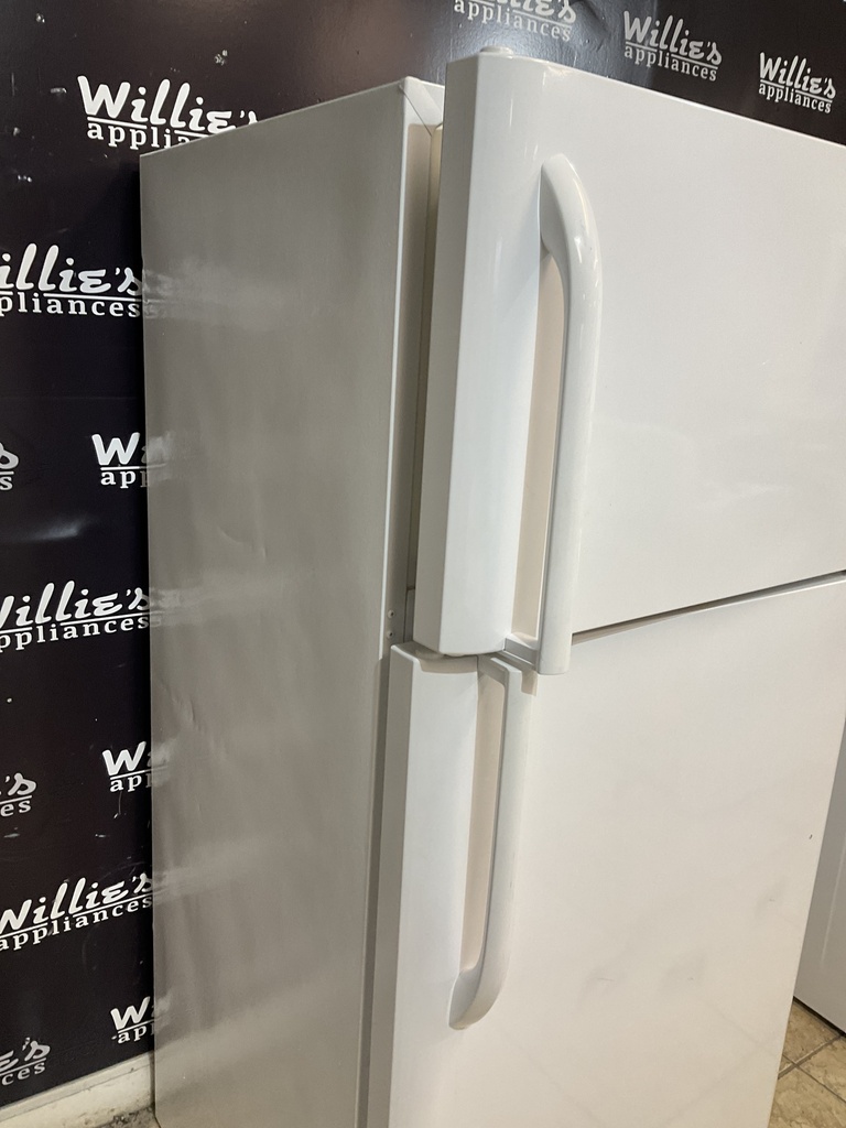 Frigidaire Used Refrigerator Top and Bottom 30x65 1/2” (White) 