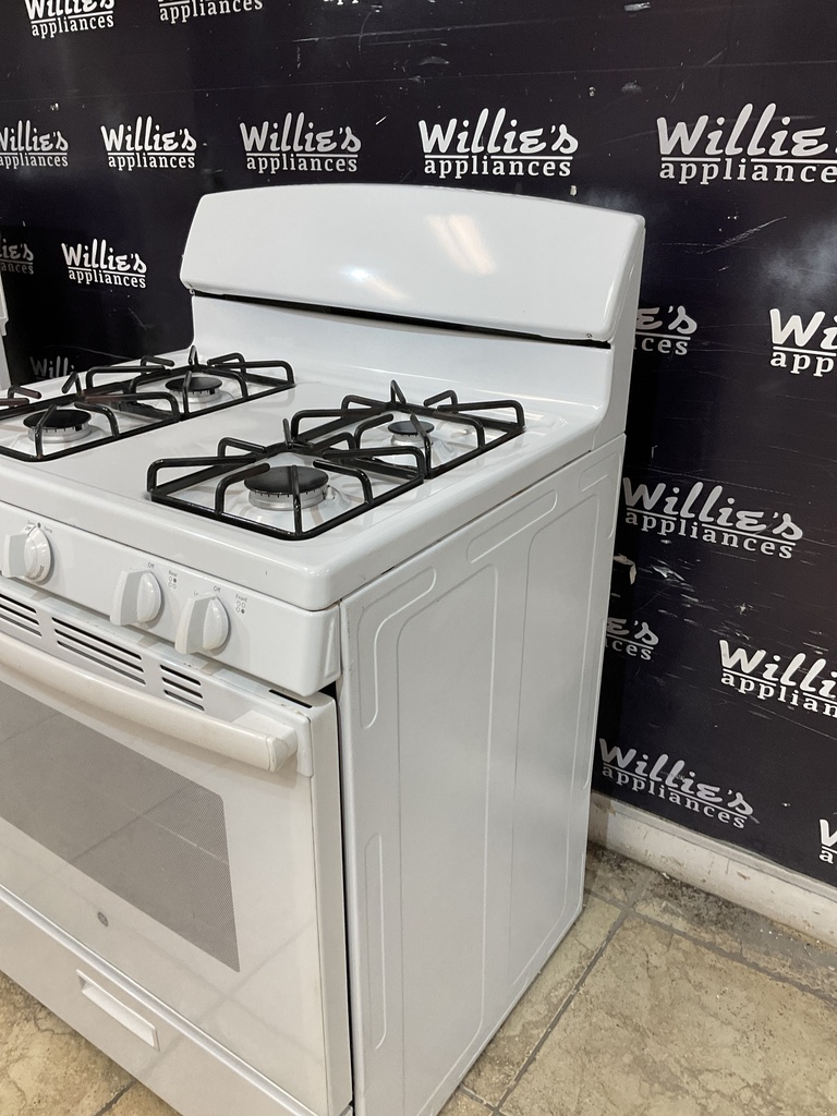 Ge Used Natural Gas Stove 30inches (White) 