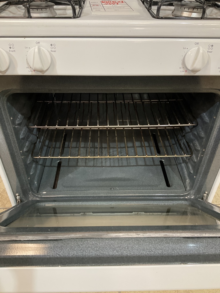 Ge Used Natural Gas stove 30inches (White) 