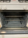 Ge Used Natural Gas stove 30inches (White) 