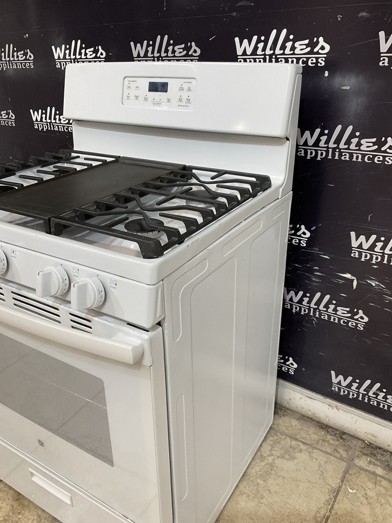 Ge Used Natural Gas Stove 30inches (White) 