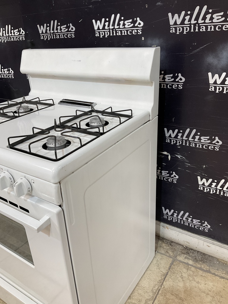 Frigidaire Used Natural Gas Stove 30inches (White) 