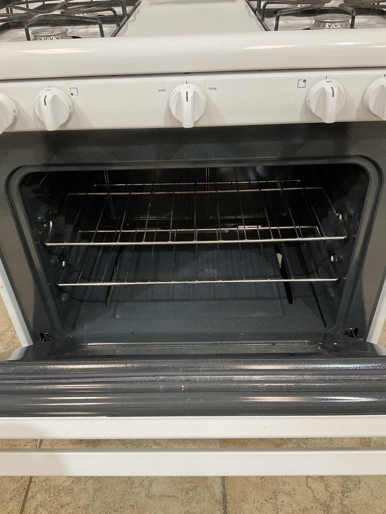 Frigidaire Used Natural Gas Stove 30inches (White) 