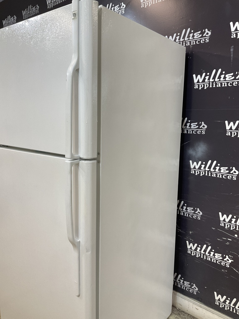 Ge Used Refrigerator Top and Bottom 30x66 1/2” (Stainless Steel) 