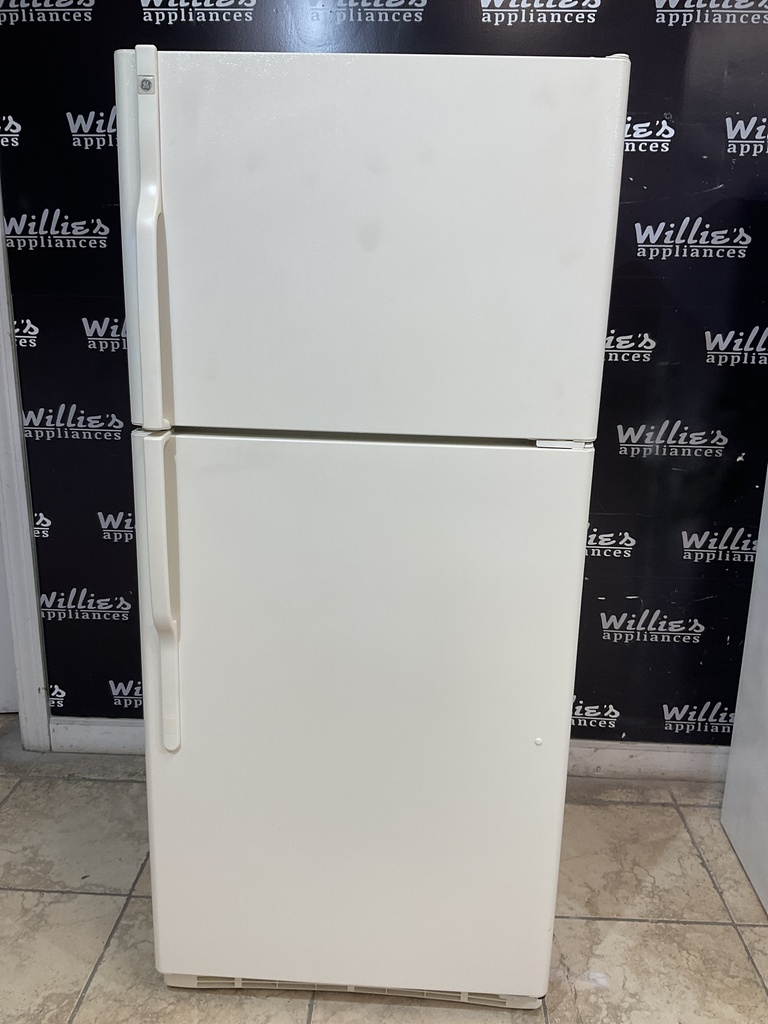 Ge Used Refrigerator Top and Bottom 30x66