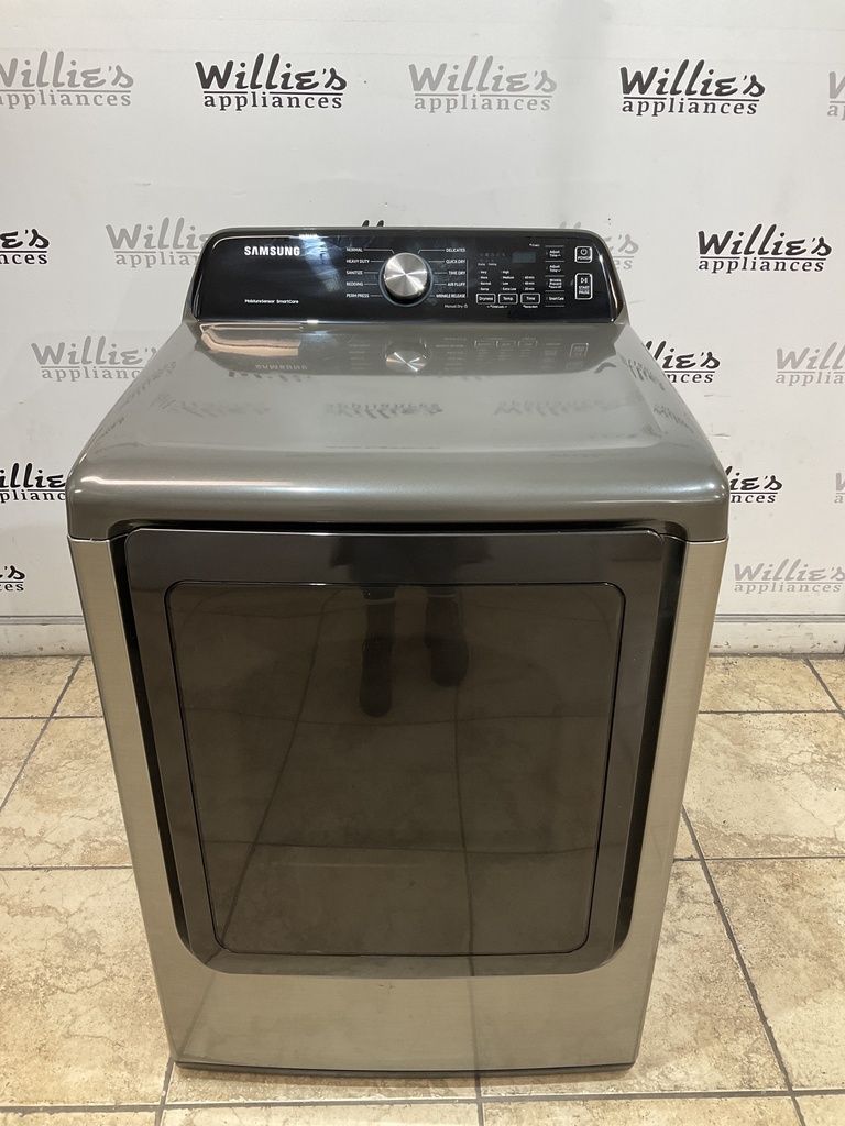 Samsung Used Electric Dryer 220volts (30 AMP) 27inches {no cord} 