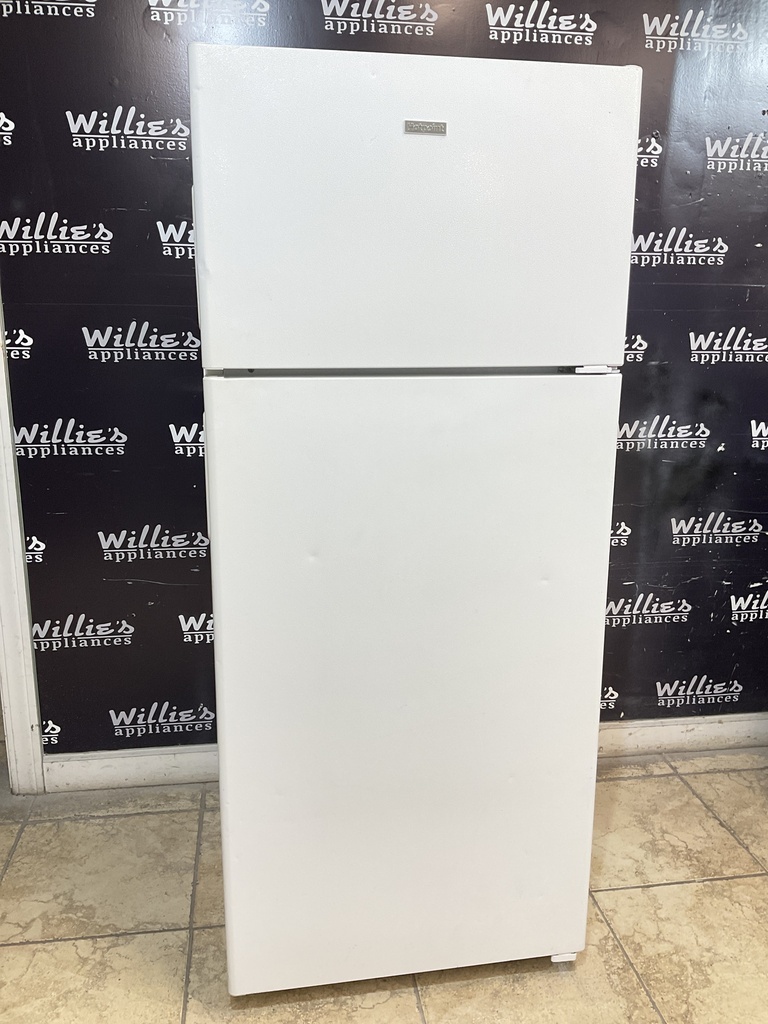 Hotpoint Used Refrigerator Top and Bottom 28x66 1/2” 