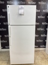 Hotpoint Used Refrigerator Top and Bottom 28x67 