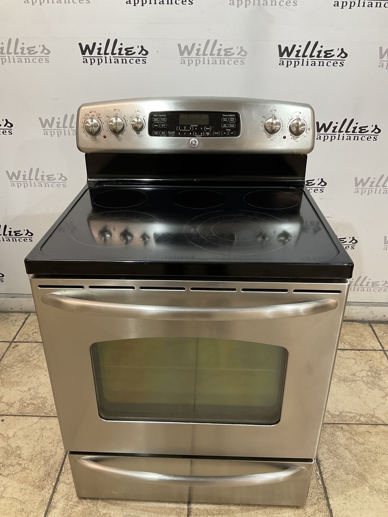 Ge Used Electric Stove 220volts (40/50 AMP) 30inches {no cord} (Stainless Steel)