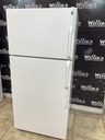 Ge Used Refrigerator Top and Bottom 28x61 1/2” (White)