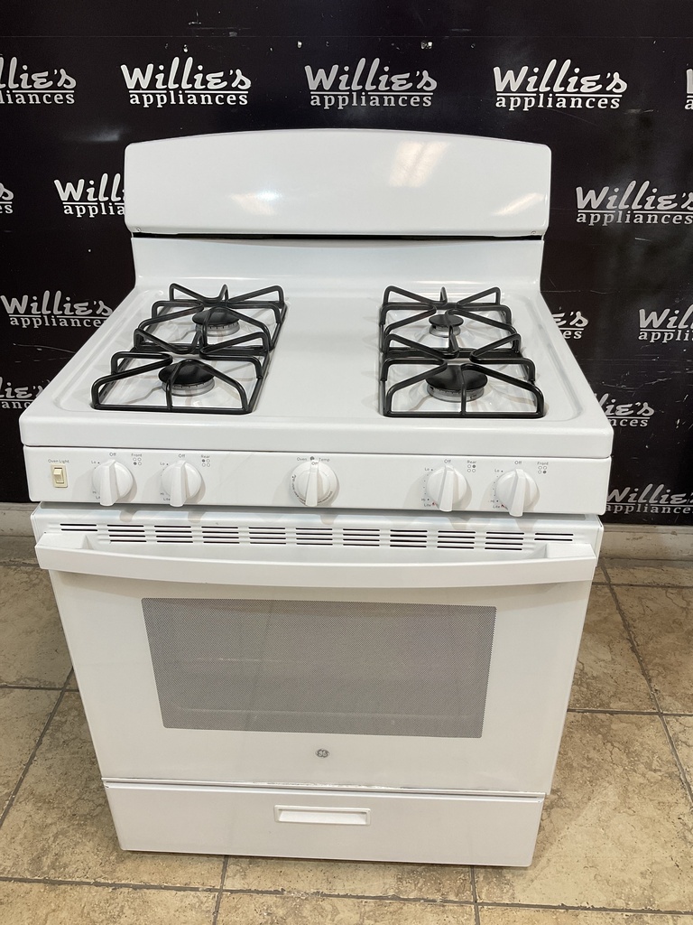 Ge Used Natural Gas Stove 30inches (White) 