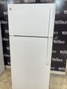 Ge Used Refrigerator Top and Bottom 28x66 1/2’ (White) 