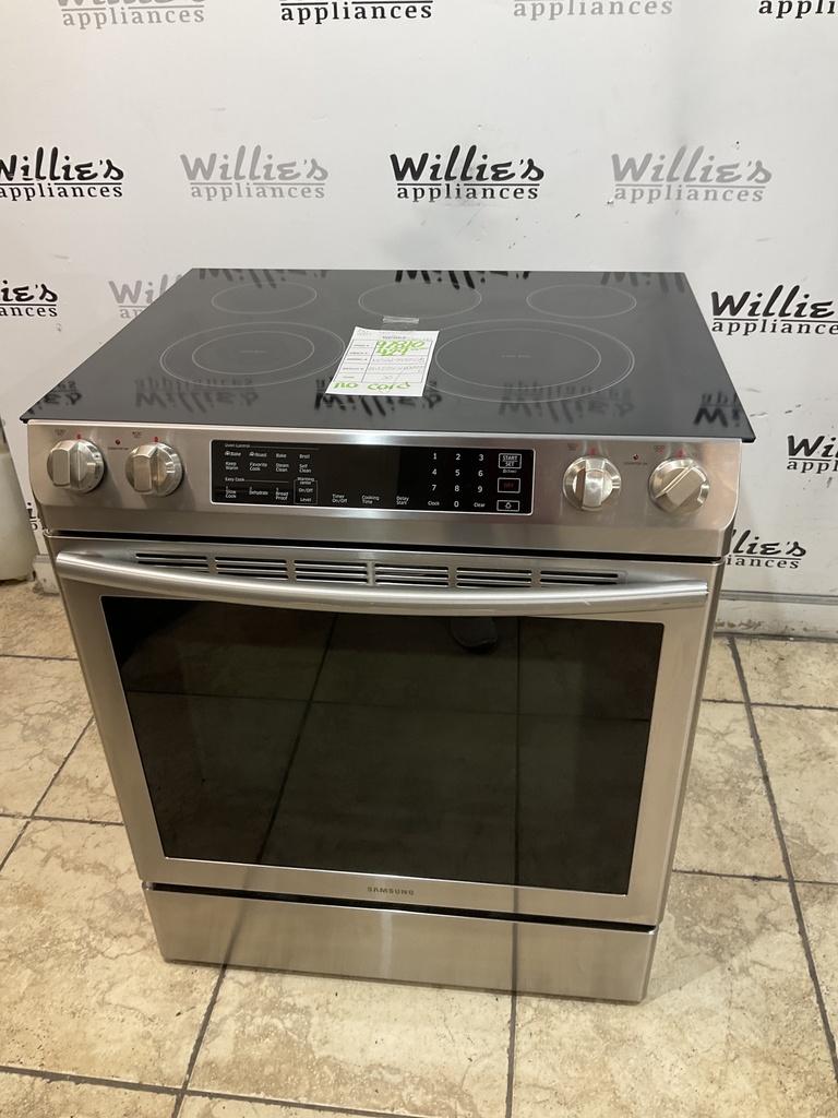 Samsung Used Electric Stove 220volts (40/50 AMP) 30inches {no cord} (Stainless steel) 