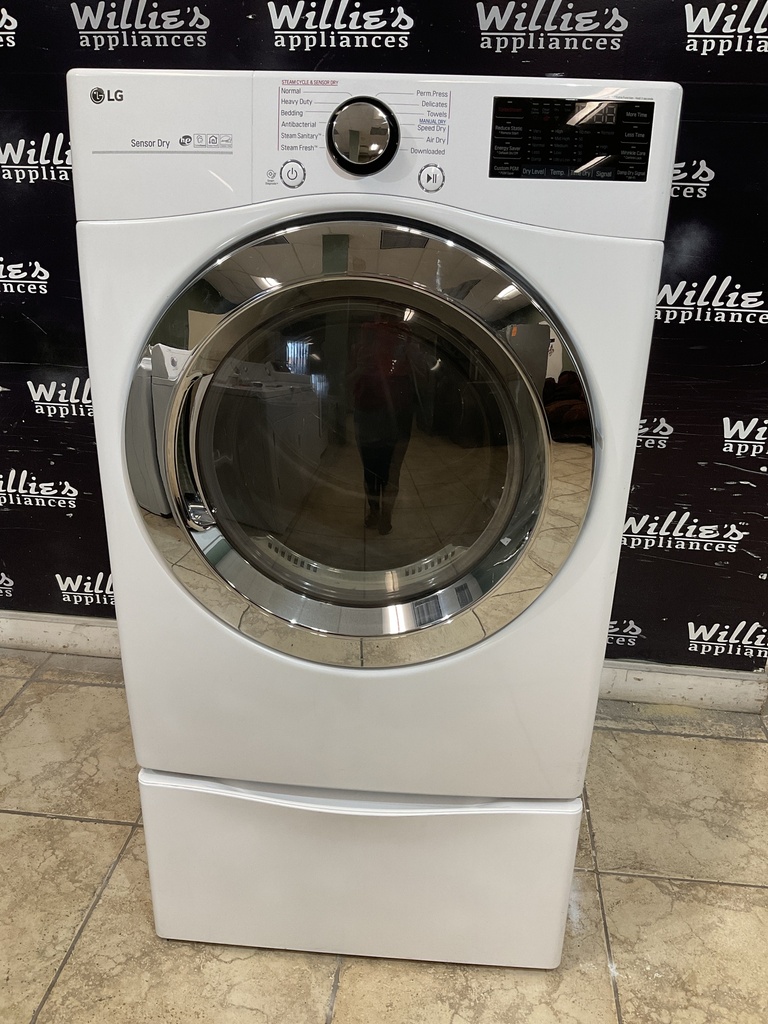 Lg Used Natural Gas Dryer 27inches (White) 