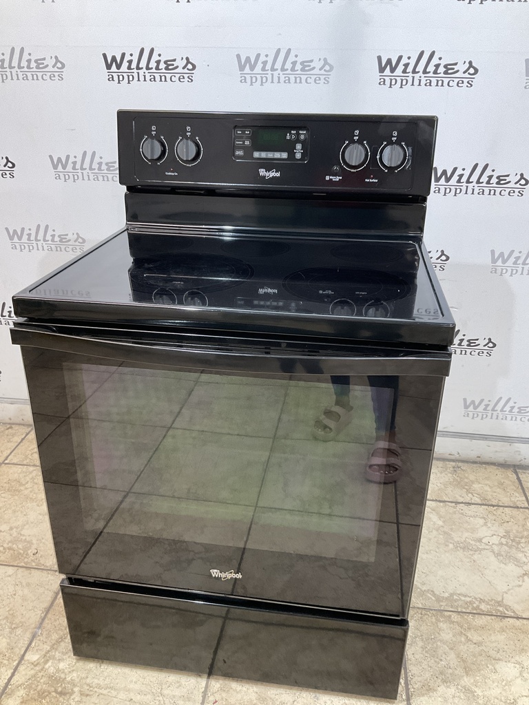Whirlpool Used Electric Stove 220volts (40/50 AMP) 30inches {no cord} 