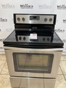 Whirlpool Used Electric Stove 220volts (40/50 AMP) 30inches {no cord} (Stainless Steel)