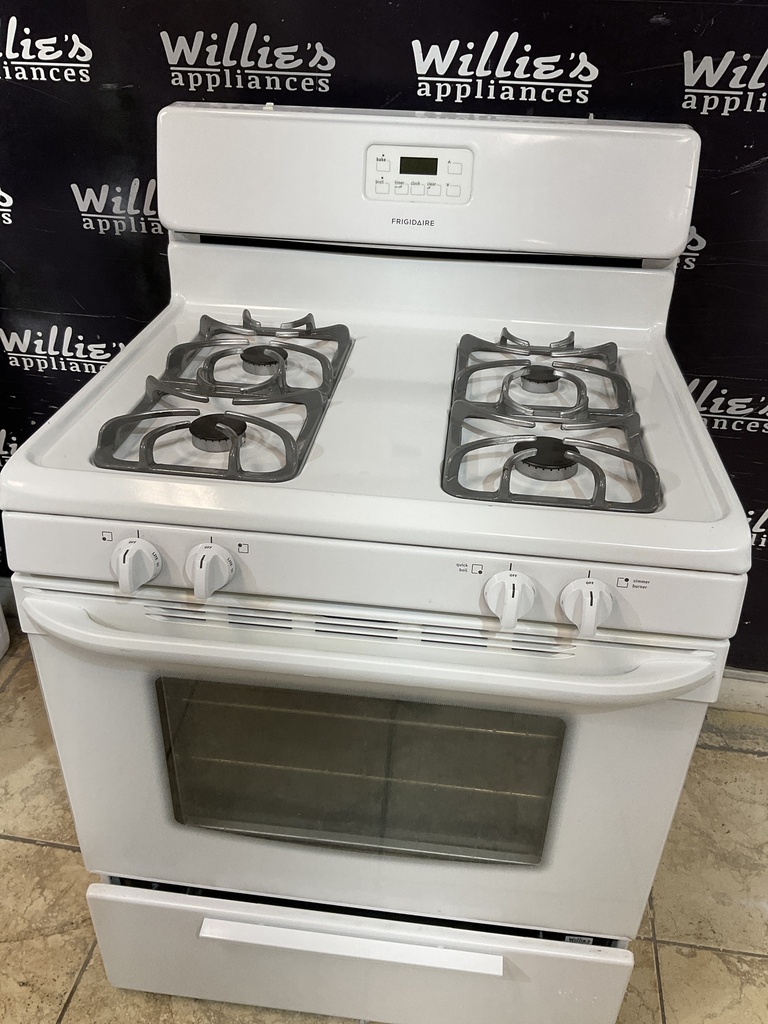 Frigidaire Used Natural Gas Stove 30inches (White) 