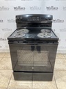 Ge Used Electric Stove 220volts (40/50 AMP) 30inches {3 prong} (Black) 