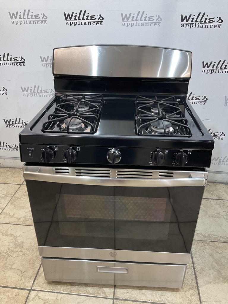 Ge Used Natural Gas Stove 30inches (Black)