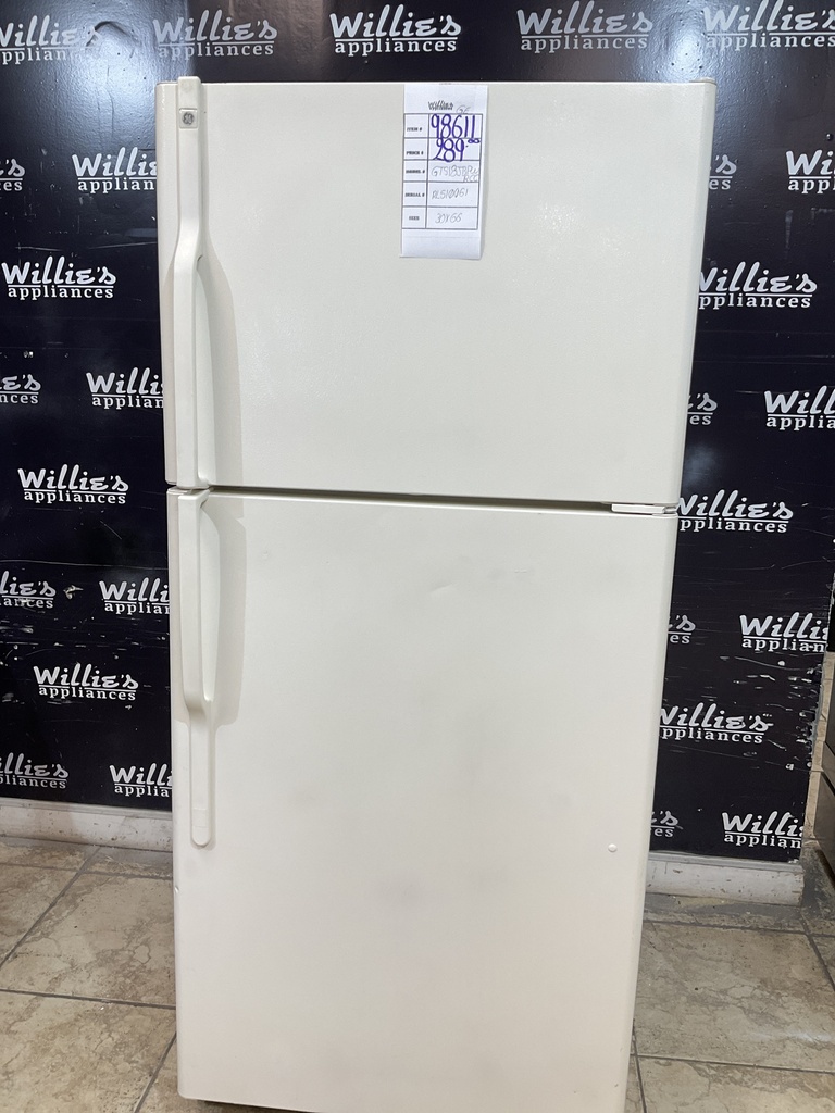 Ge Used Refrigerator Top and Bottom 30x66 (Bisque) 