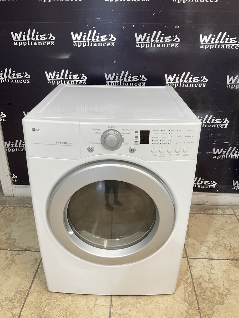 Lg Used Electric Dryer 220volts (30 AMP) 27inches {3 prong} (White) 