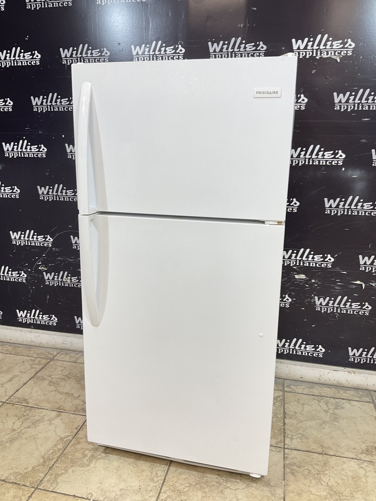 Frigidaire Used Refrigerator Top and Bottom 28x59 1/2” (White) 