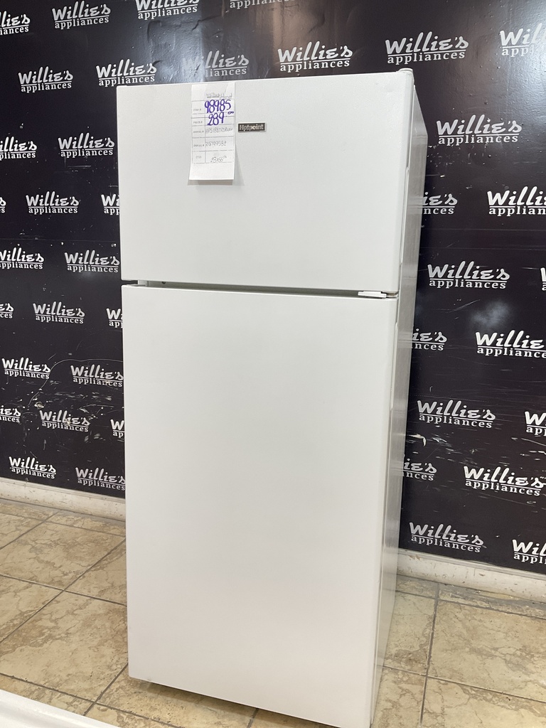 Hotpoint Used Refrigerator Top and Bottom 28x66 1/2” (White) 