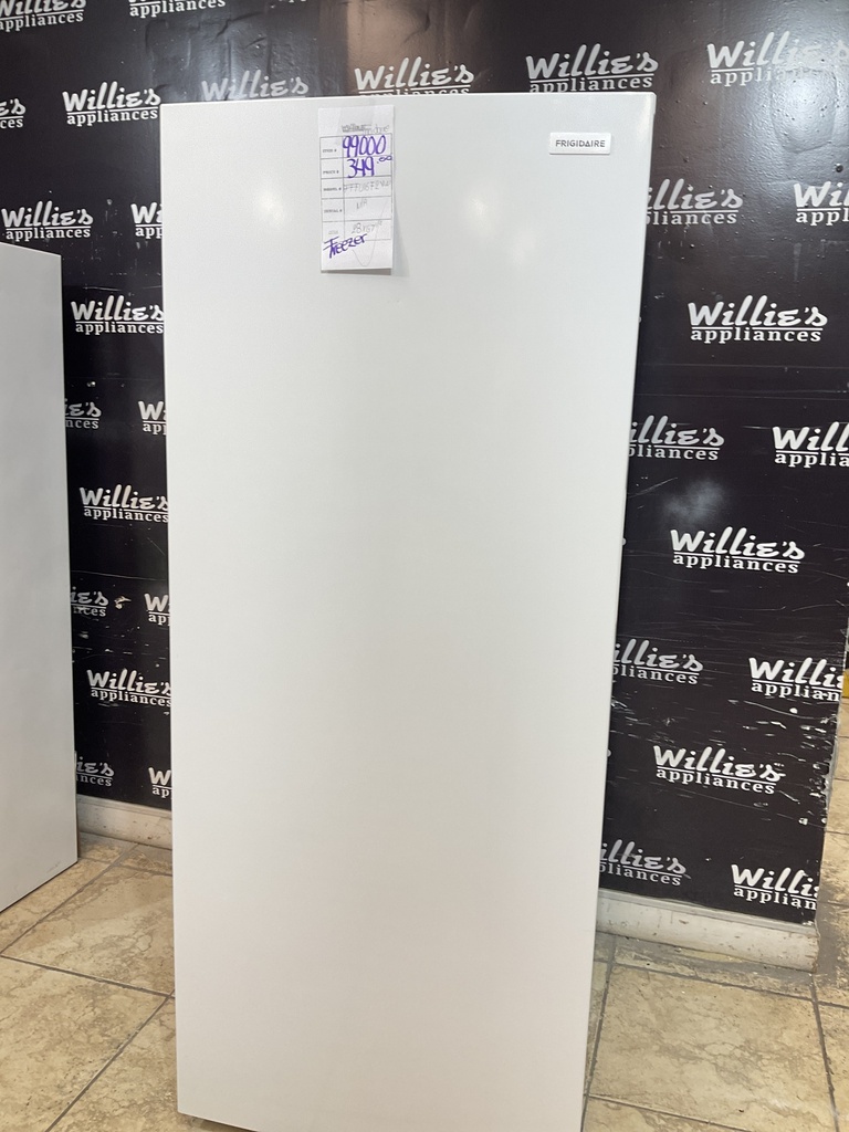 Frigidaire Used Freezer Upright 28x67 1/2” (White) 