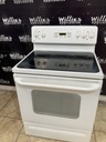 Ge Used Electric Stove 220volts (40/50 AMP) 30inches {3 prong} (White) 