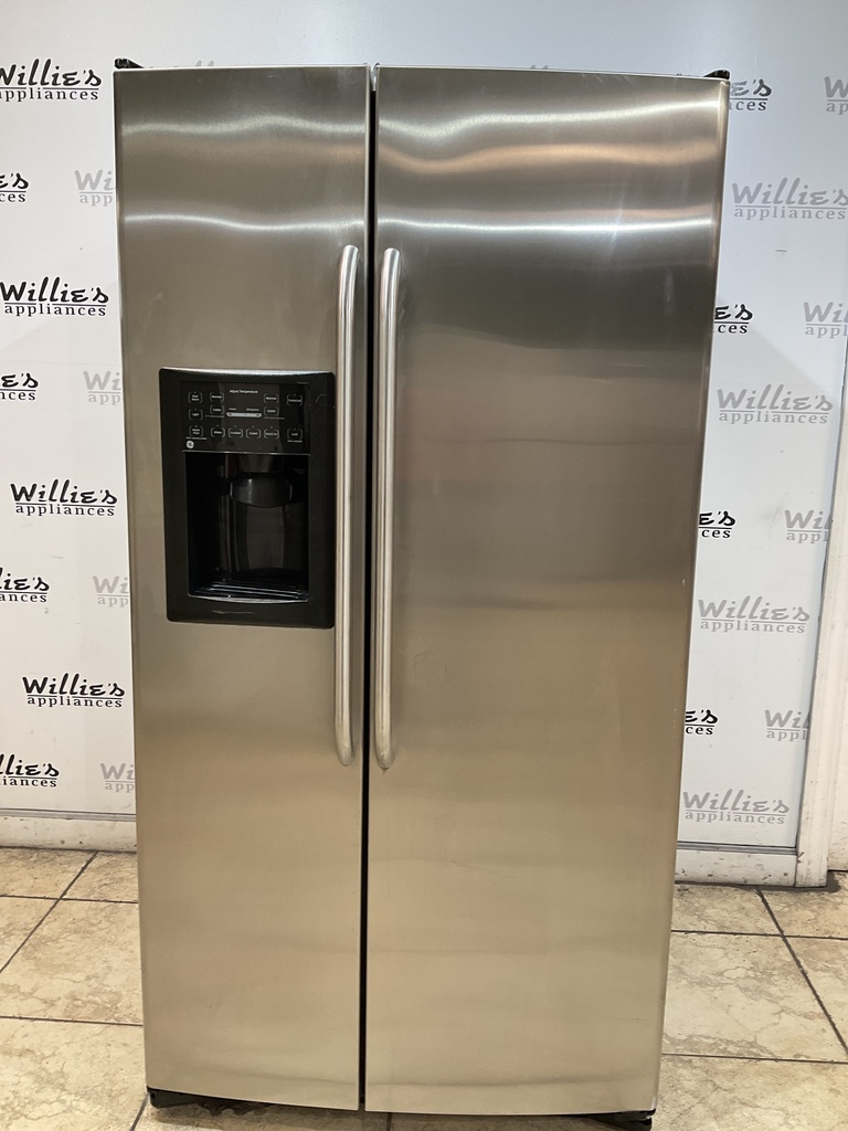 Ge Used Refrigerator Side by Side 36x69 (Stainless Steel) 