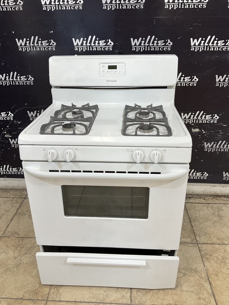 Frigidaire Used Natural Gas Stove 30inches (White) 