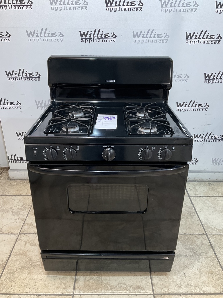 Hotpoint Used Natural Gas Stove 30inches (Black) 