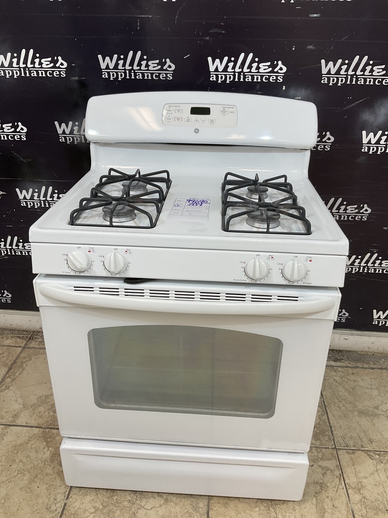 Ge Used Natural Gas Stove 30inches (White) 