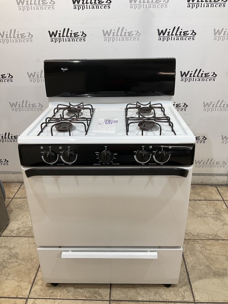 Whirlpool Used Natural Gas Stove 30inches (White/Black) 