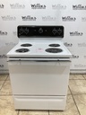 Ge Used Electric Stove 220volts (40/50 AMP) 30inches {no cord} (White/Black) 