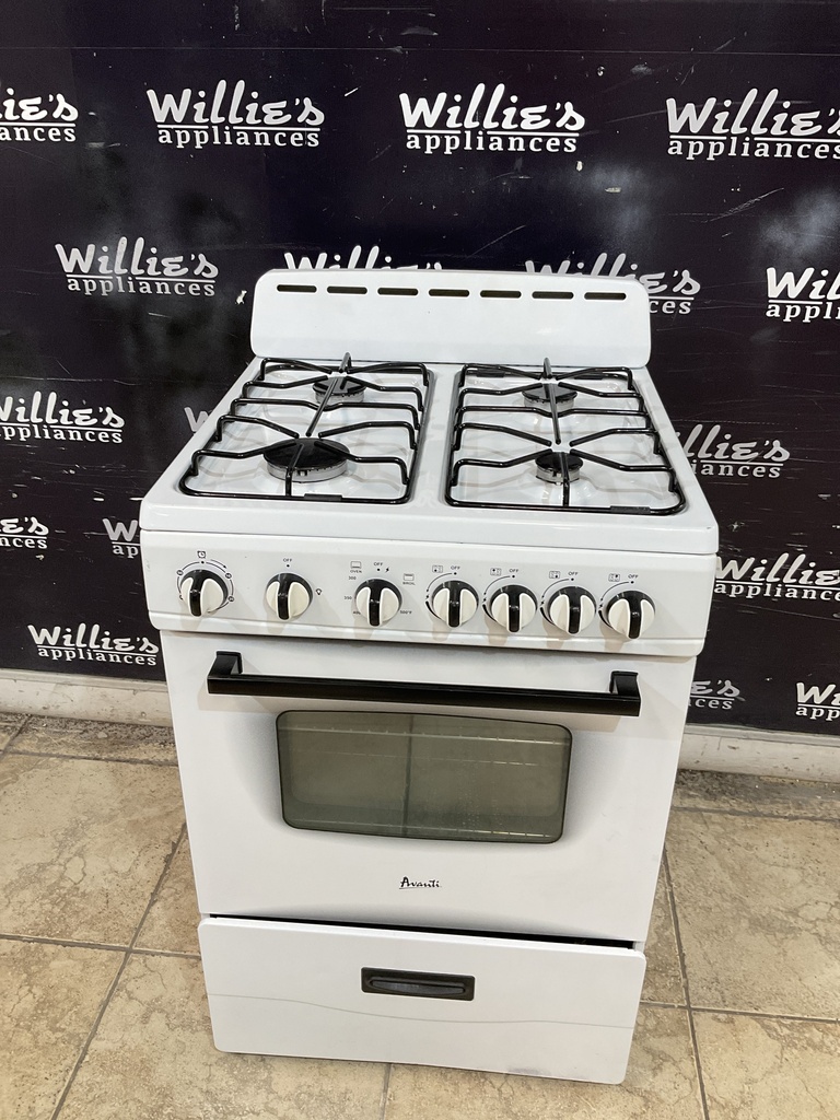 Avanti Used Natural Gas Stove 23 1/2” (White) 