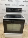 Ge Used Electric Stove 220volts (40/50 AMP) 30inches {4 prong} (White/Black) 
