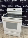 Ge Used Electric Stove 220volts (40/50 AMP) 30inches {3 prong} (Bisque ) 