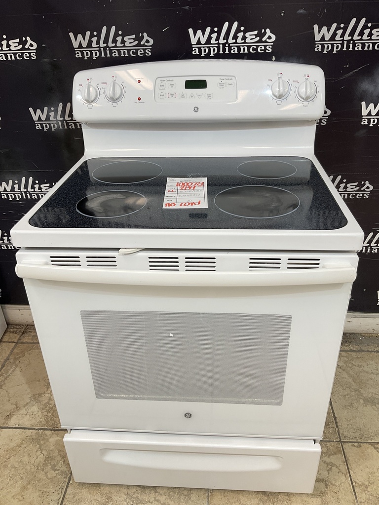 Ge Used Electric Stove 220volts (40/50 AMP) 30inches {no cord} (White)