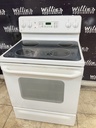 Ge Used Electric Stove 220volts (40/50 AMP) 30inches {no cord} (White) 