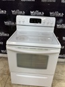 Frigidaire Used Electric Stove 220volts (40/50 AMP) 30inches {3 prong} (White) 