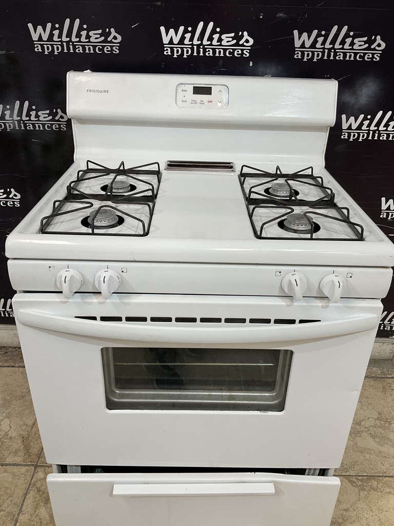 Frigidaire Used Natural Gas Stove 30inches (White) 