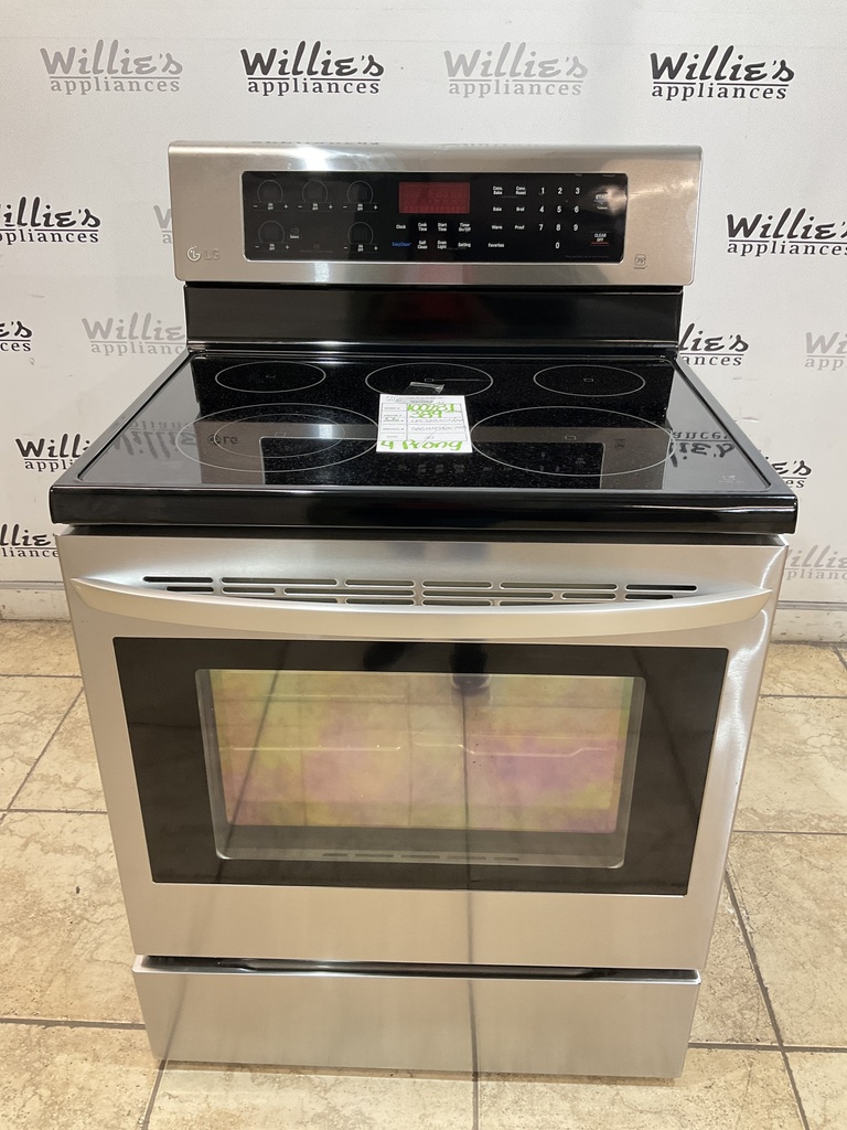 Lg Used Electric Stove 220volts (40/50 AMP) 30inches {4 prong} (Stainless Steel)
