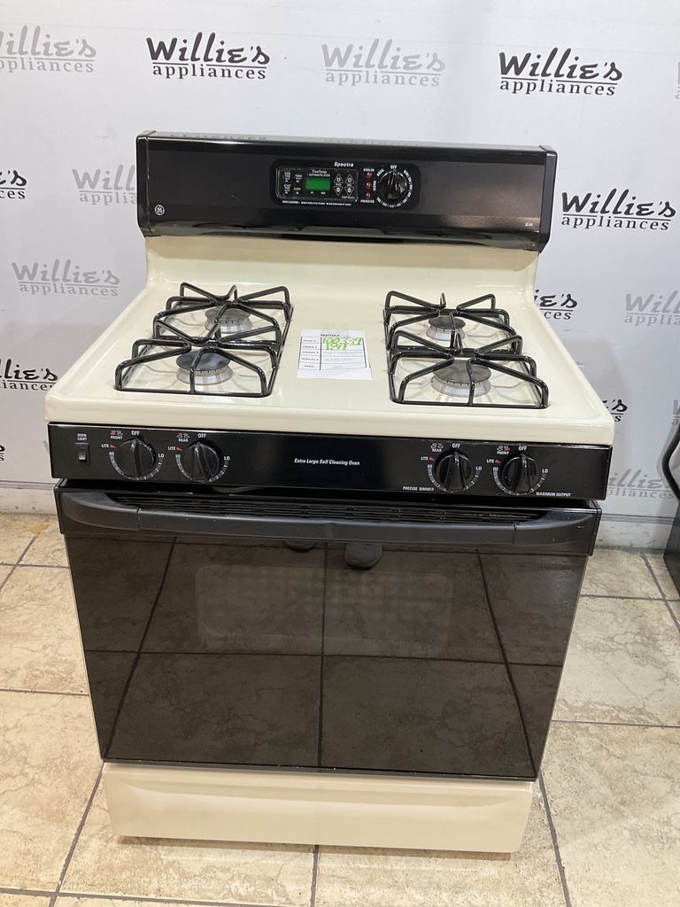 Ge Used Natural Gas Stove 30inches (Bisque/Black) 