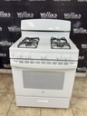 Ge Used Natural Gas Stove 30inches (White) 