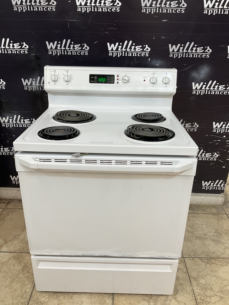 Ge Used Electric Stove 220volts (40/50 AMP) 30inches {no cord} (White) 