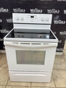 Whirlpool Used Electric Stove 220volts (40/50 AMP) 30inches {4 prong} (white) 