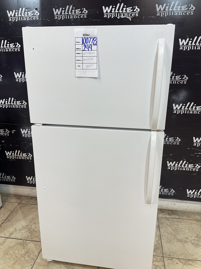 Frigidaire Used Refrigerator Top and Bottom 28x59 1/2” (White) 